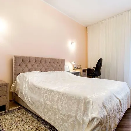Very Central Penthouse Апартаменты *